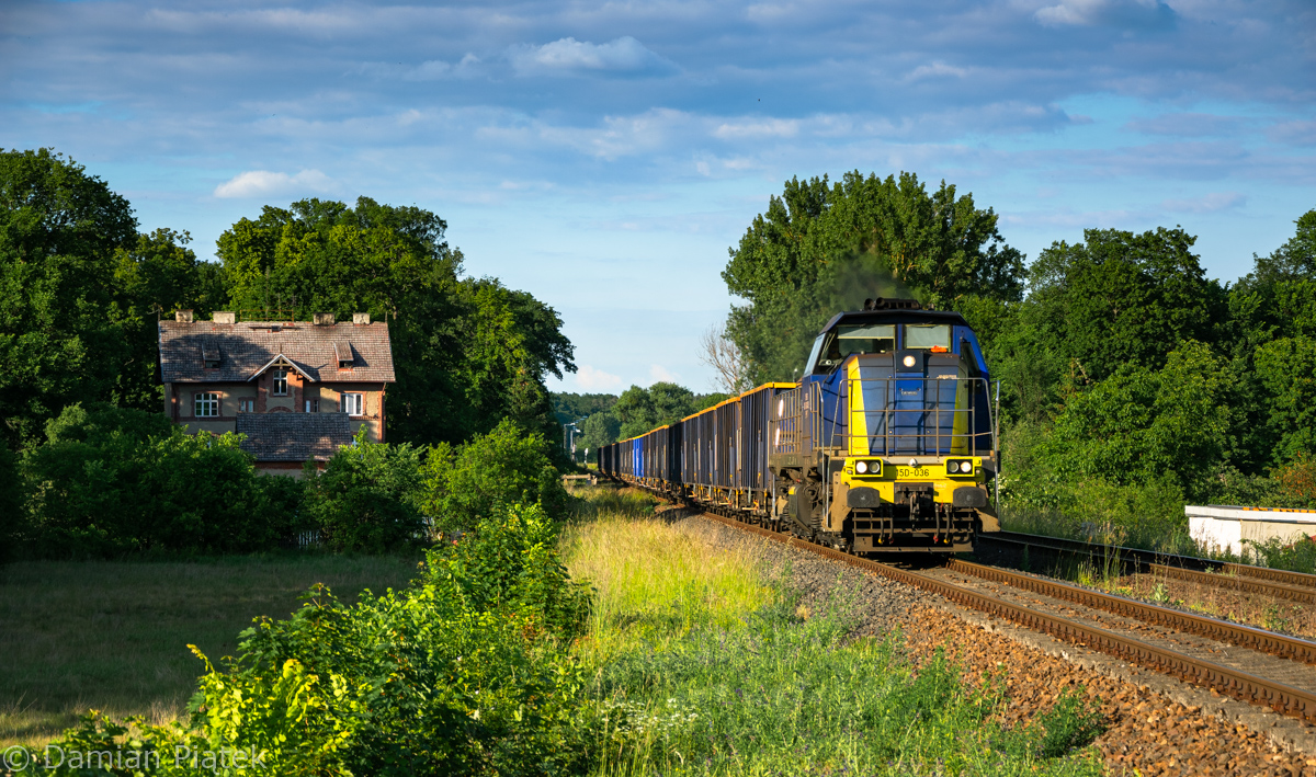 Majkolem przez Dąbroszyn