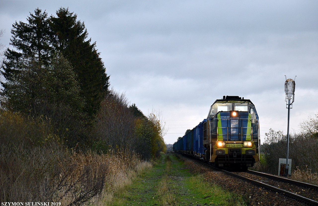 ST48-015 z węglarzem