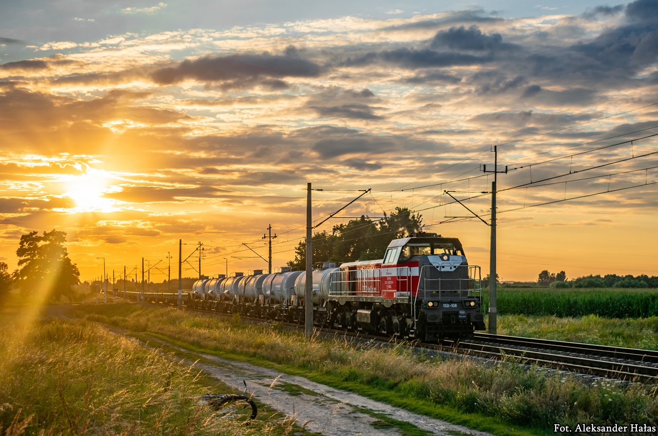 Turbotamara o zachodzie słońca..