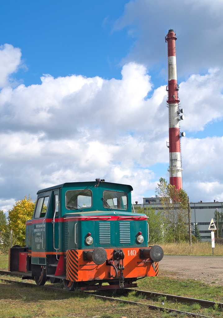 Mała pod elektrociepłownią...