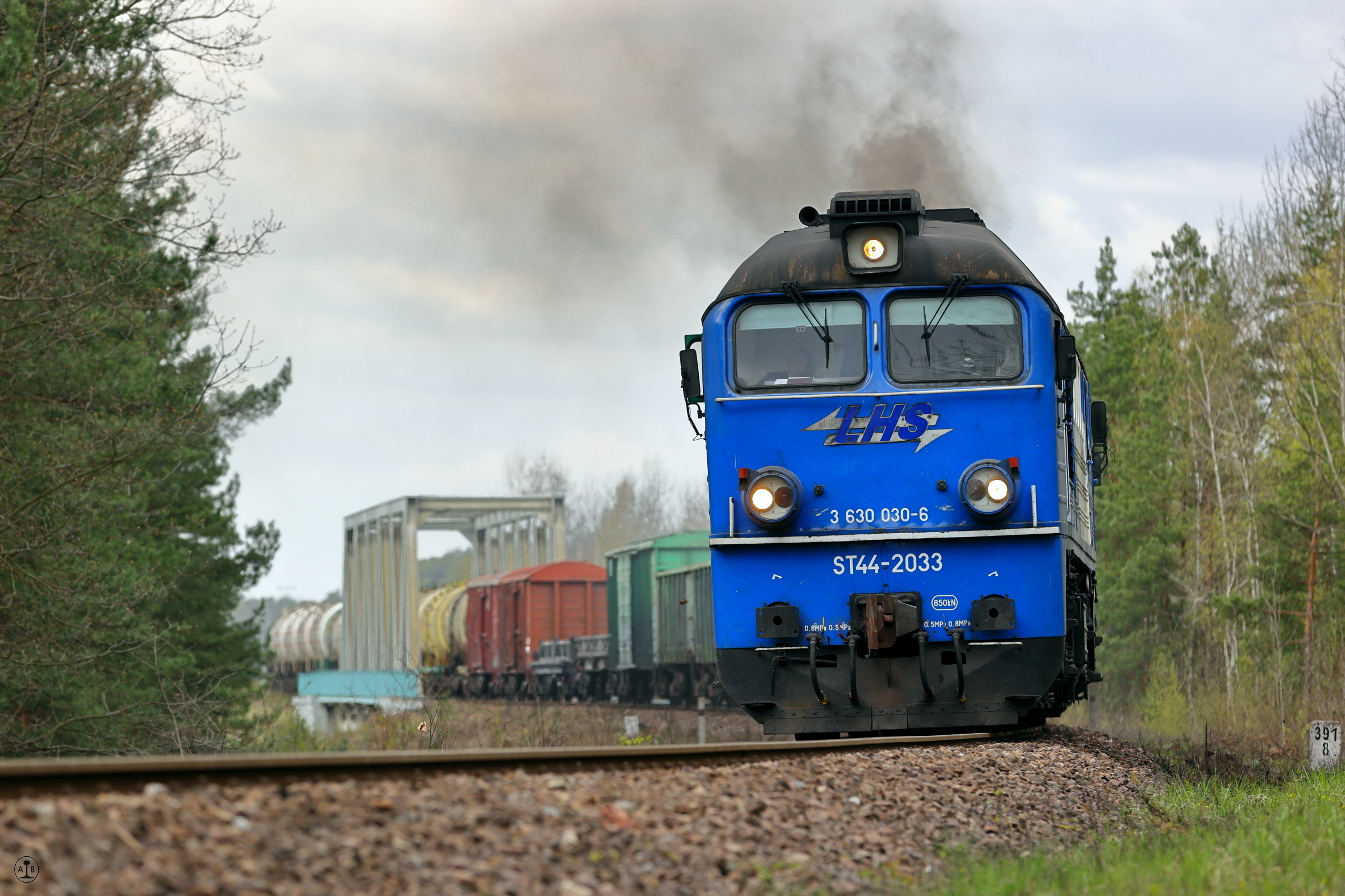 ST44-2033