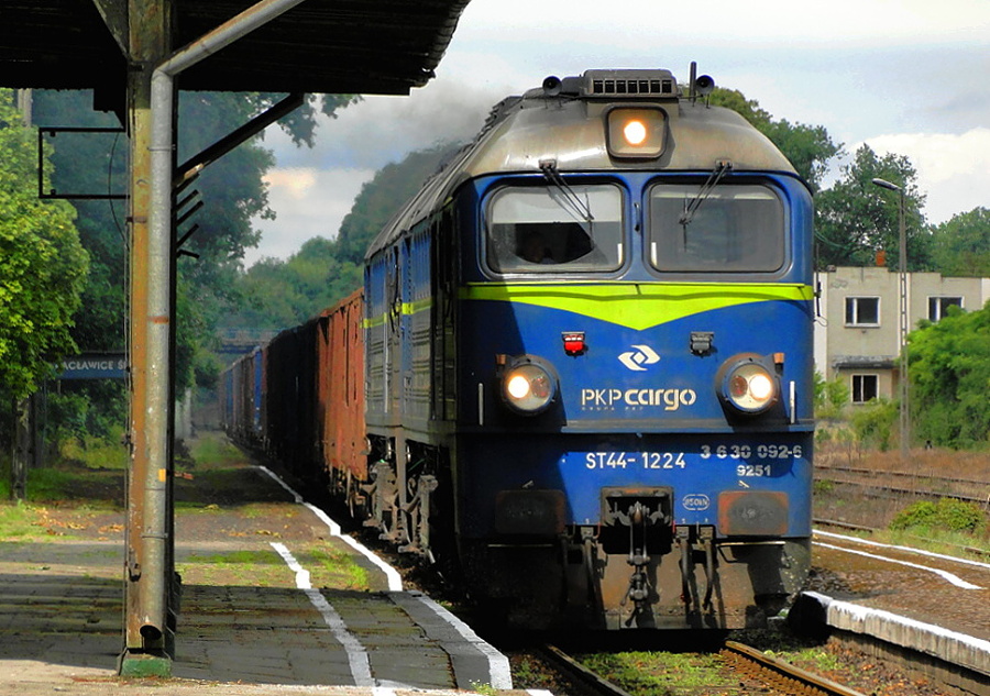 ST44-1224 z CT Katowice + ST44-1207 z CT Tarnowskie Góry