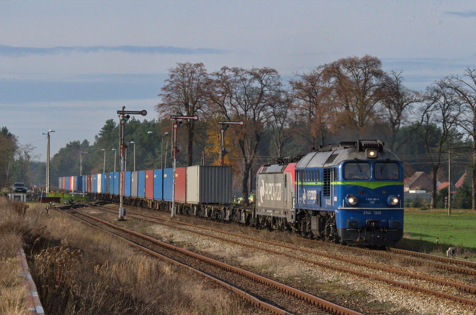 ST44-1245 + EU46-509