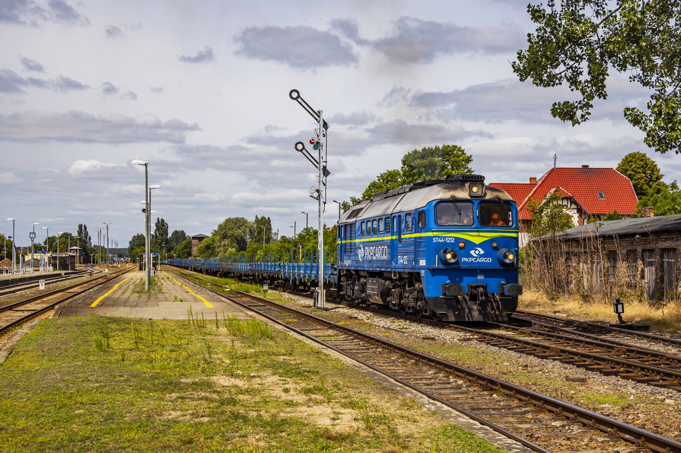 Kołomna z kształtowym