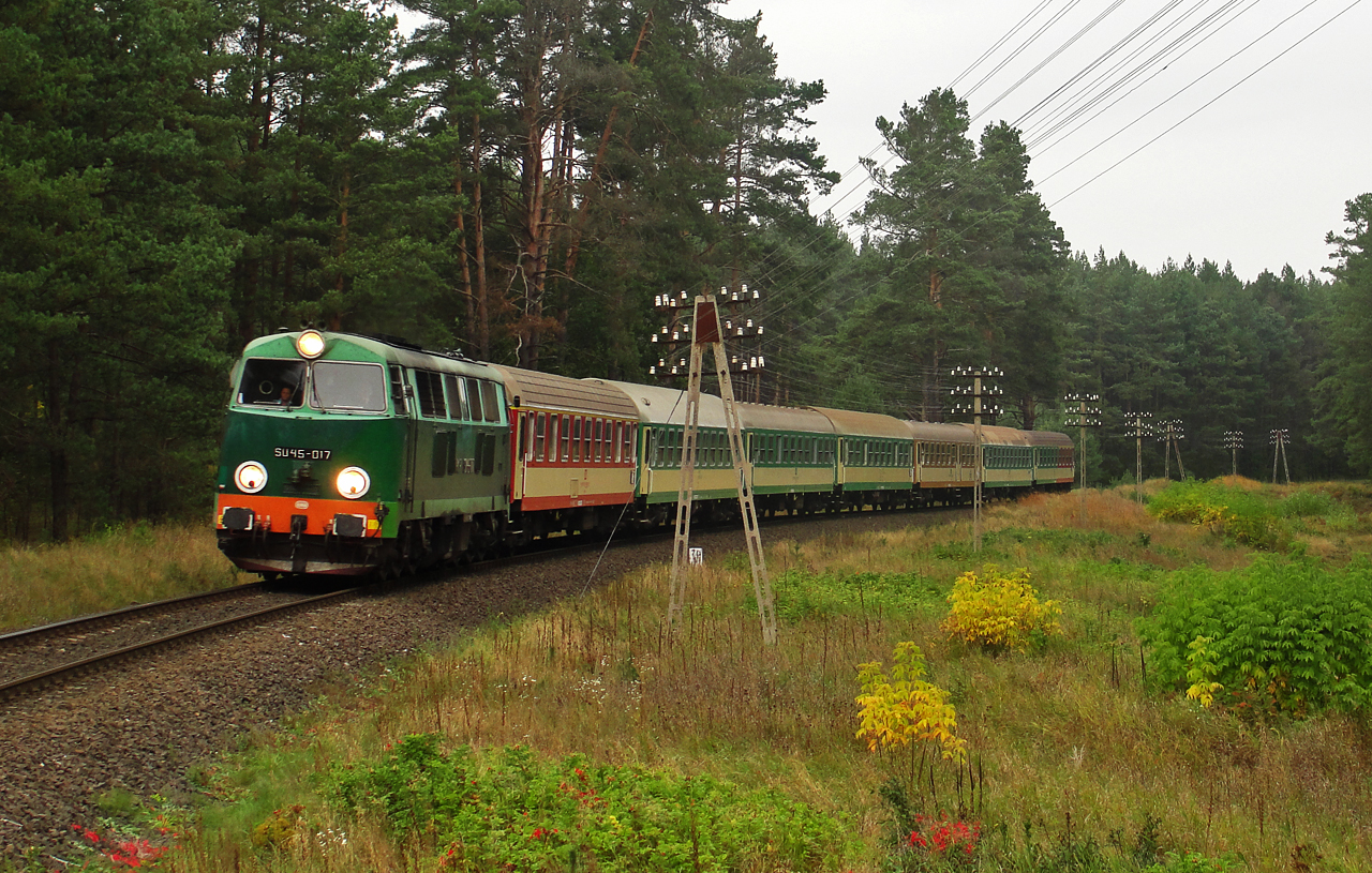 Jesień z SU45-017