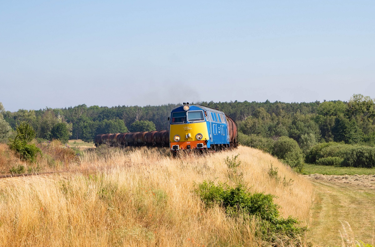 Fiat na łuku w Cychrach