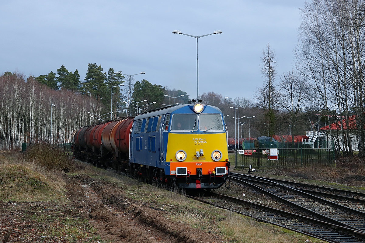 301Db-143 opuszcza ekspedyt Barnówko