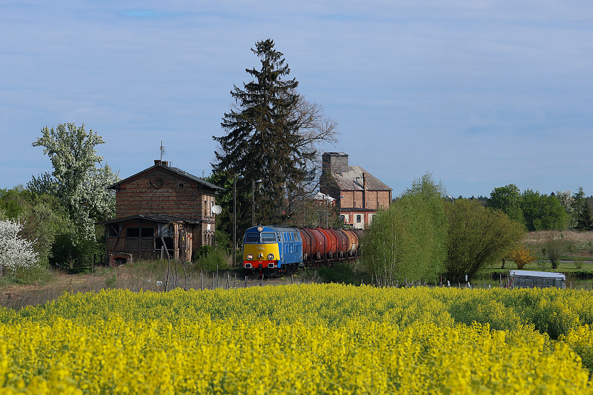 Wiosna pełną krasą z 301Db-143