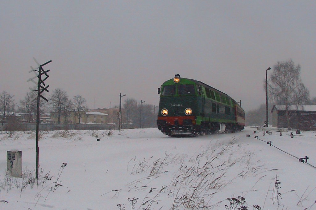 SU45-168 z Hańczą do Warszawy