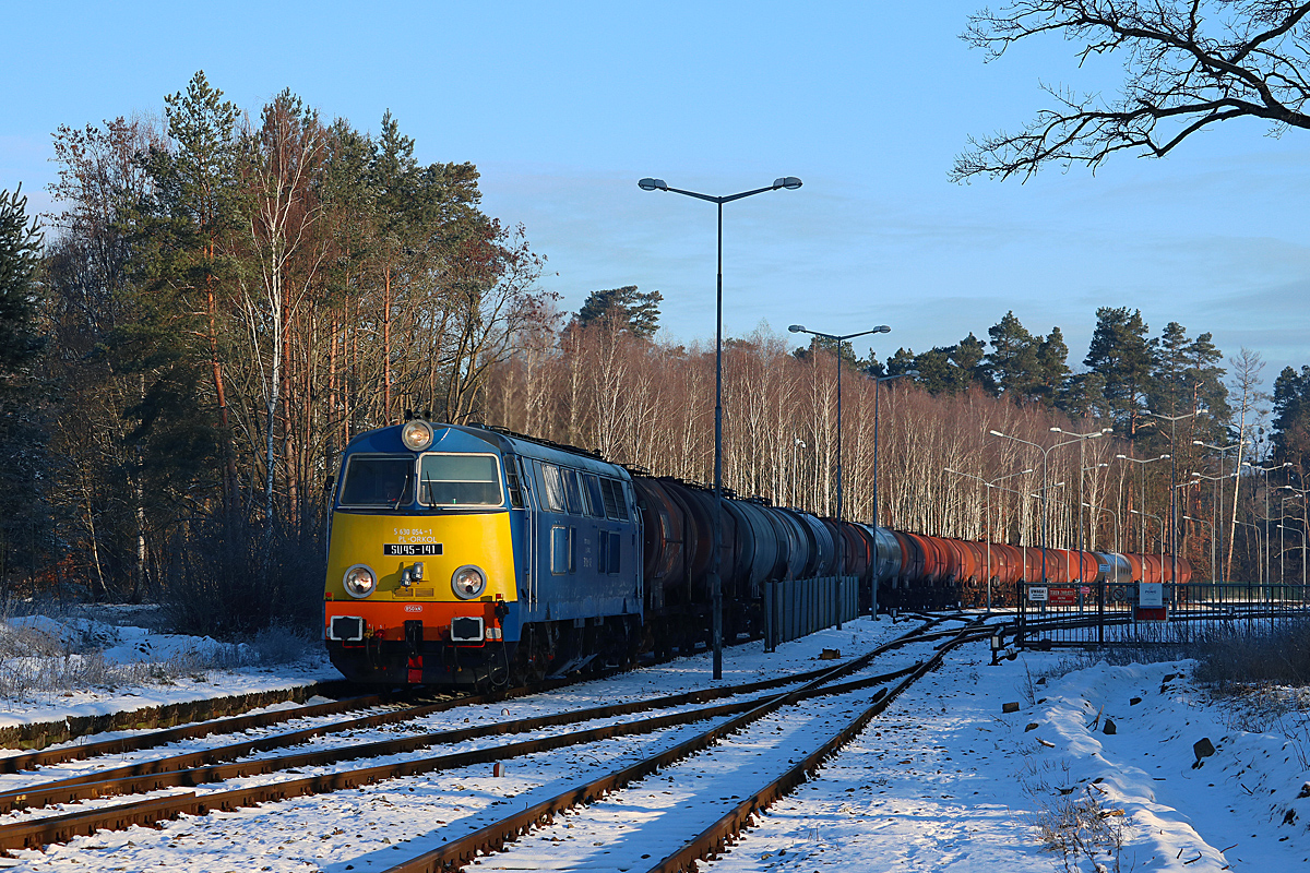 SU45-141 zimą na ekspedycie