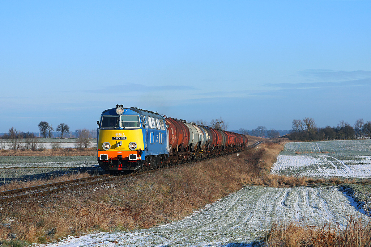 SU45-141 w zimowym kadrze