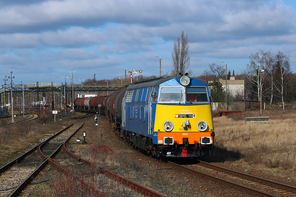 SU45-141 opuszcza KoB