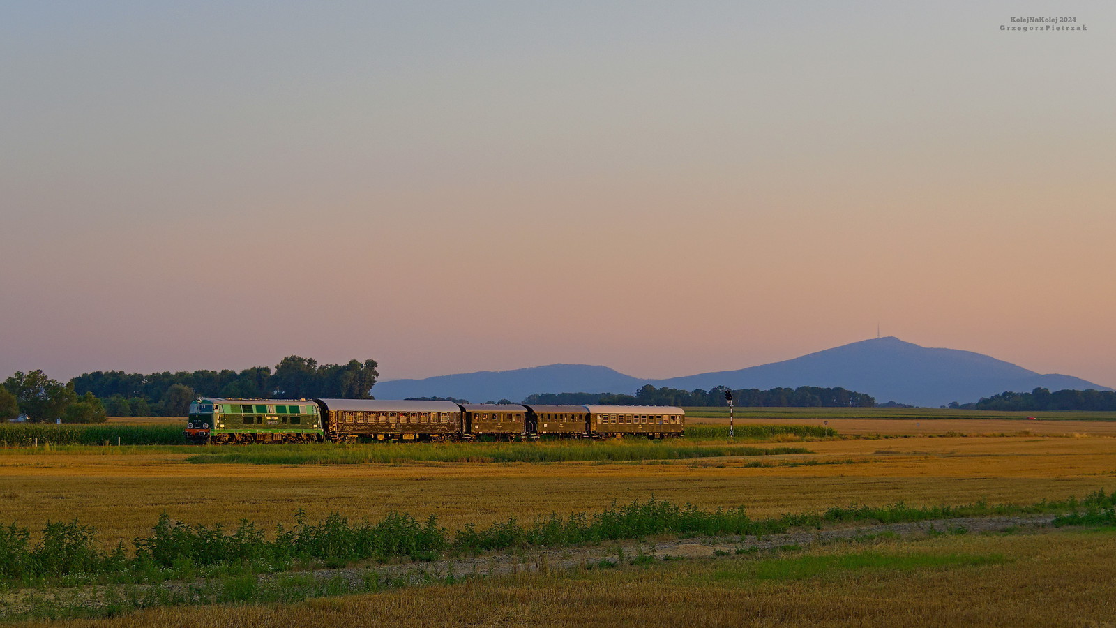 Pociąg specjalny "Wielka Sowa"