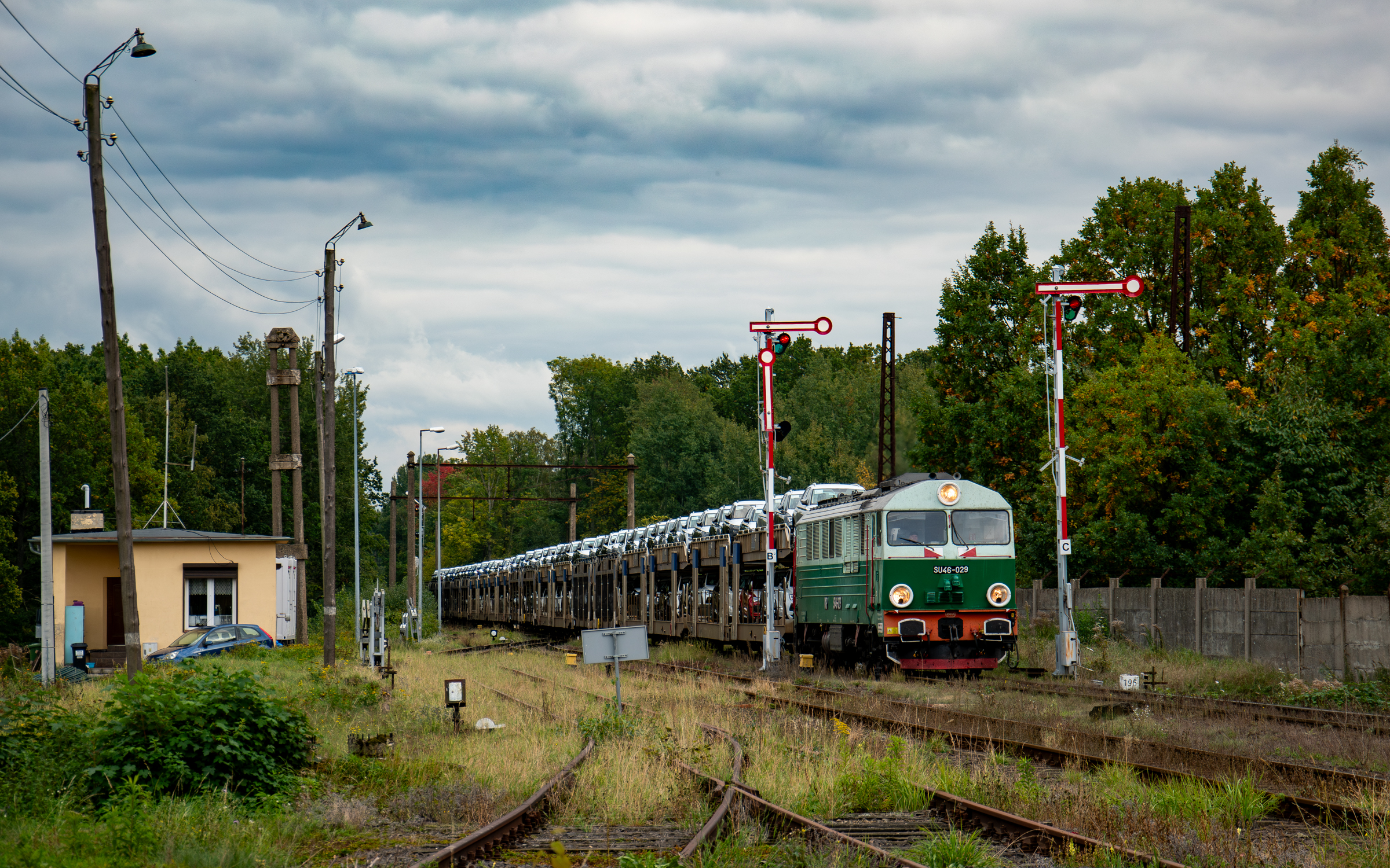 Samochody z Zawidowa