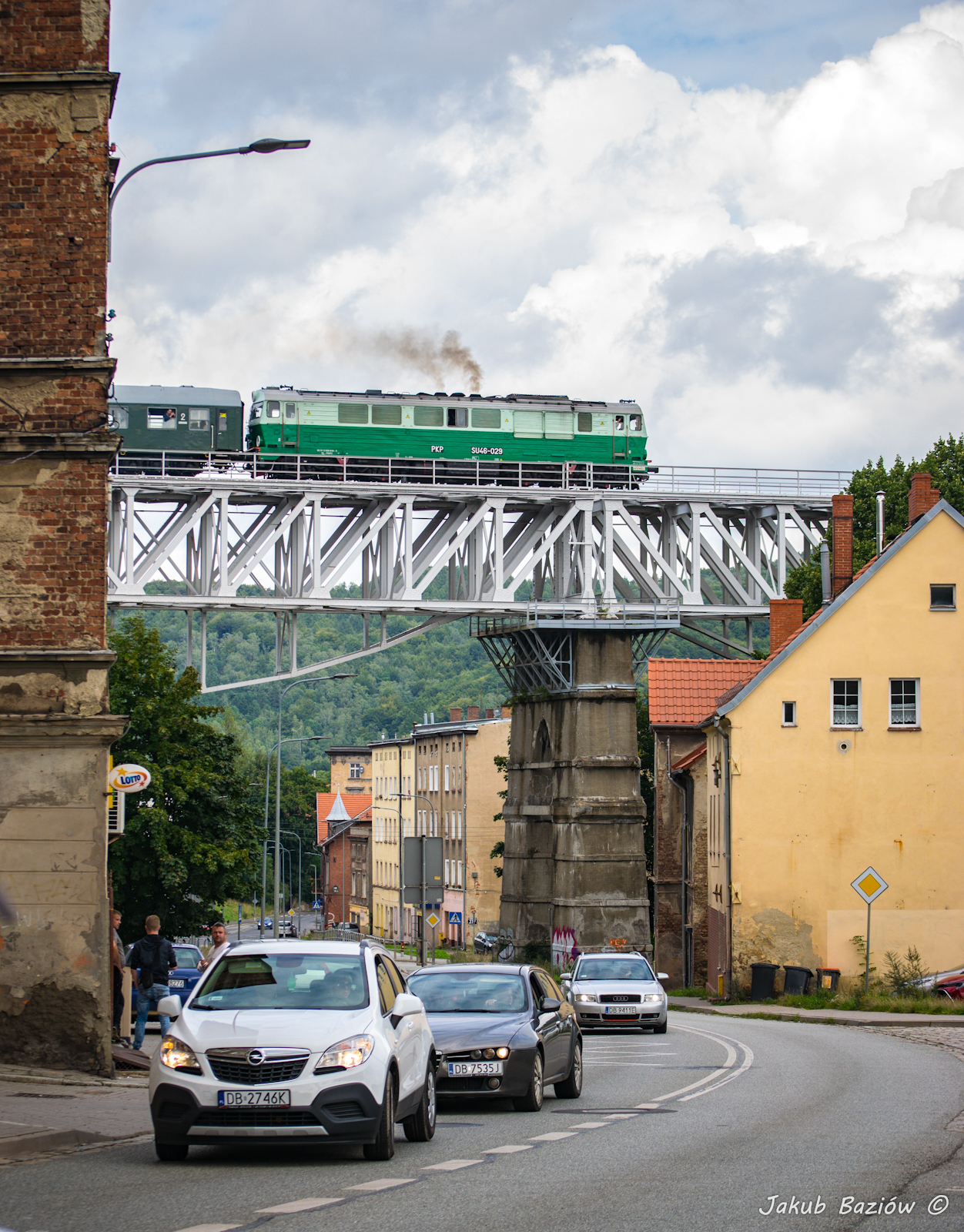 Osobowym przez Podgórze