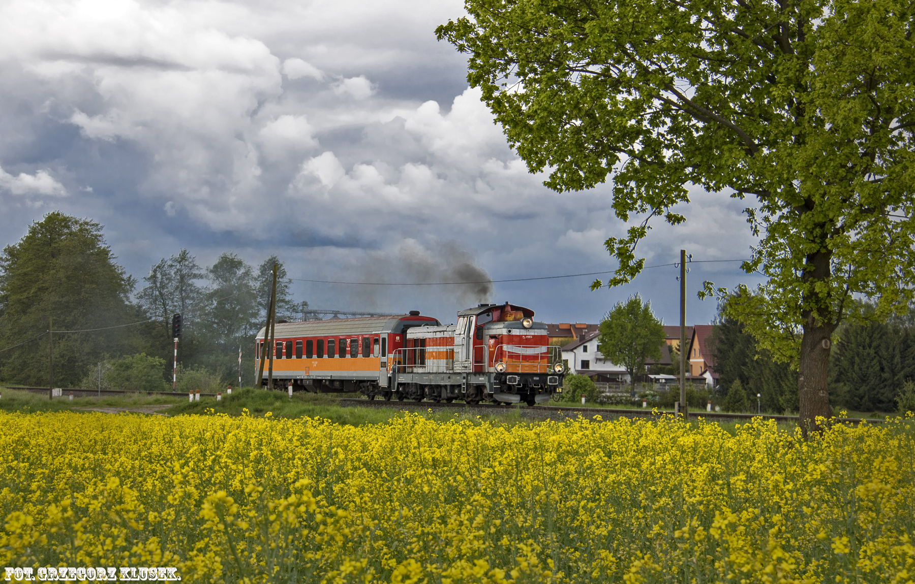 SU42-513