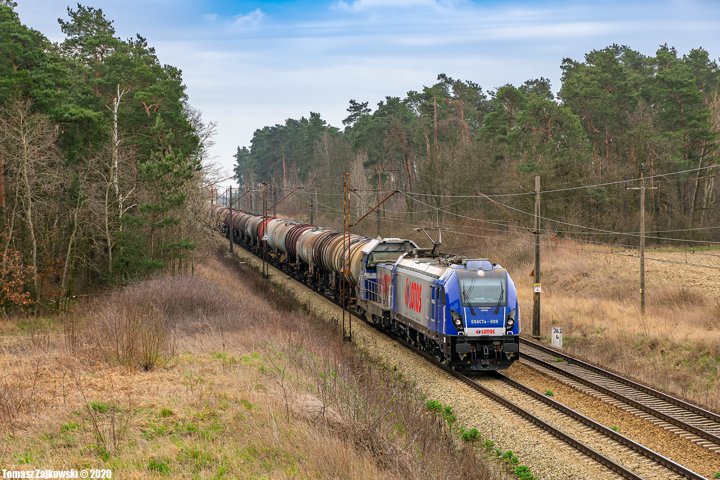 E6ACTa-009