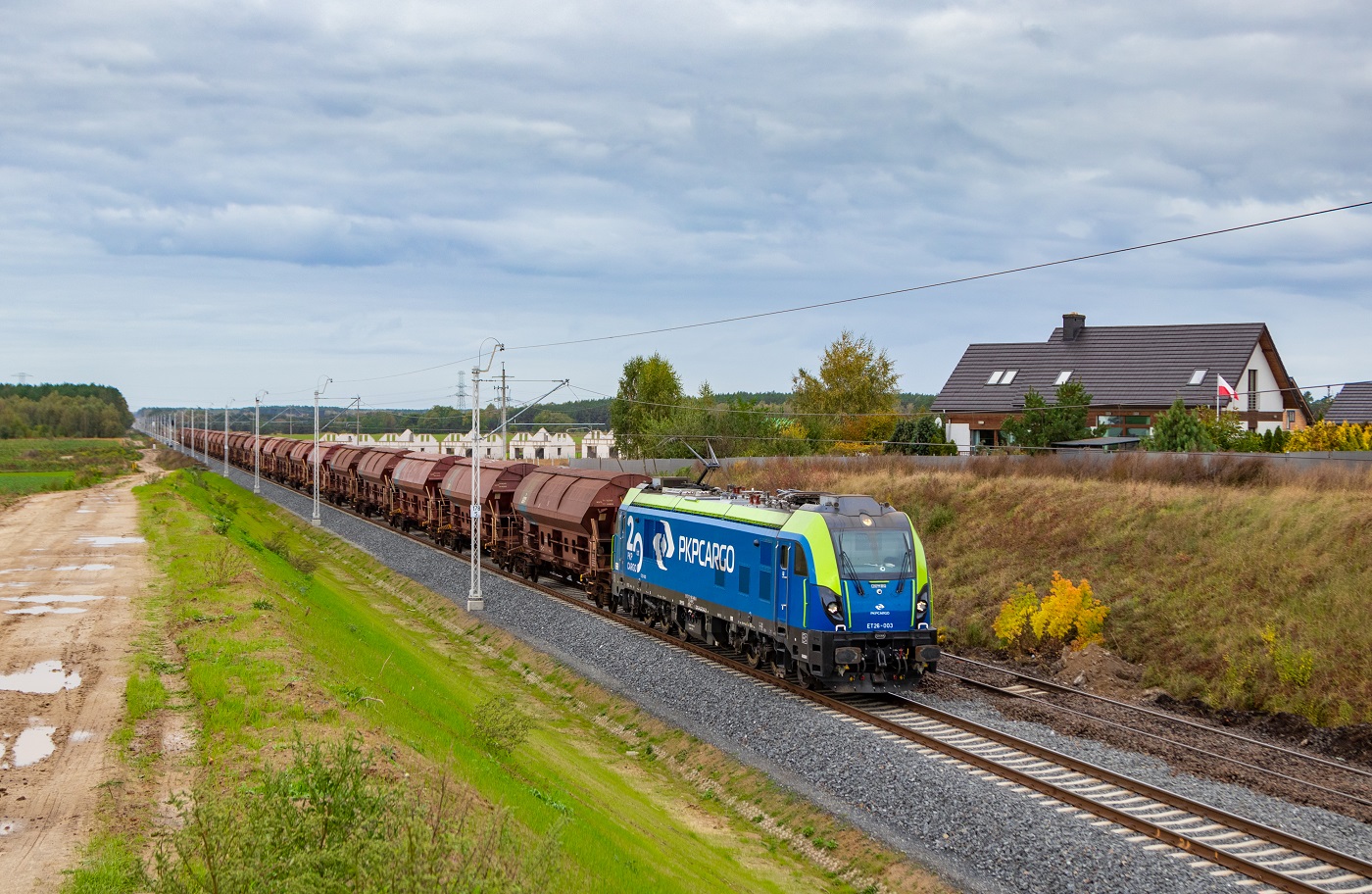 Smok Cargo w Grzędzicach