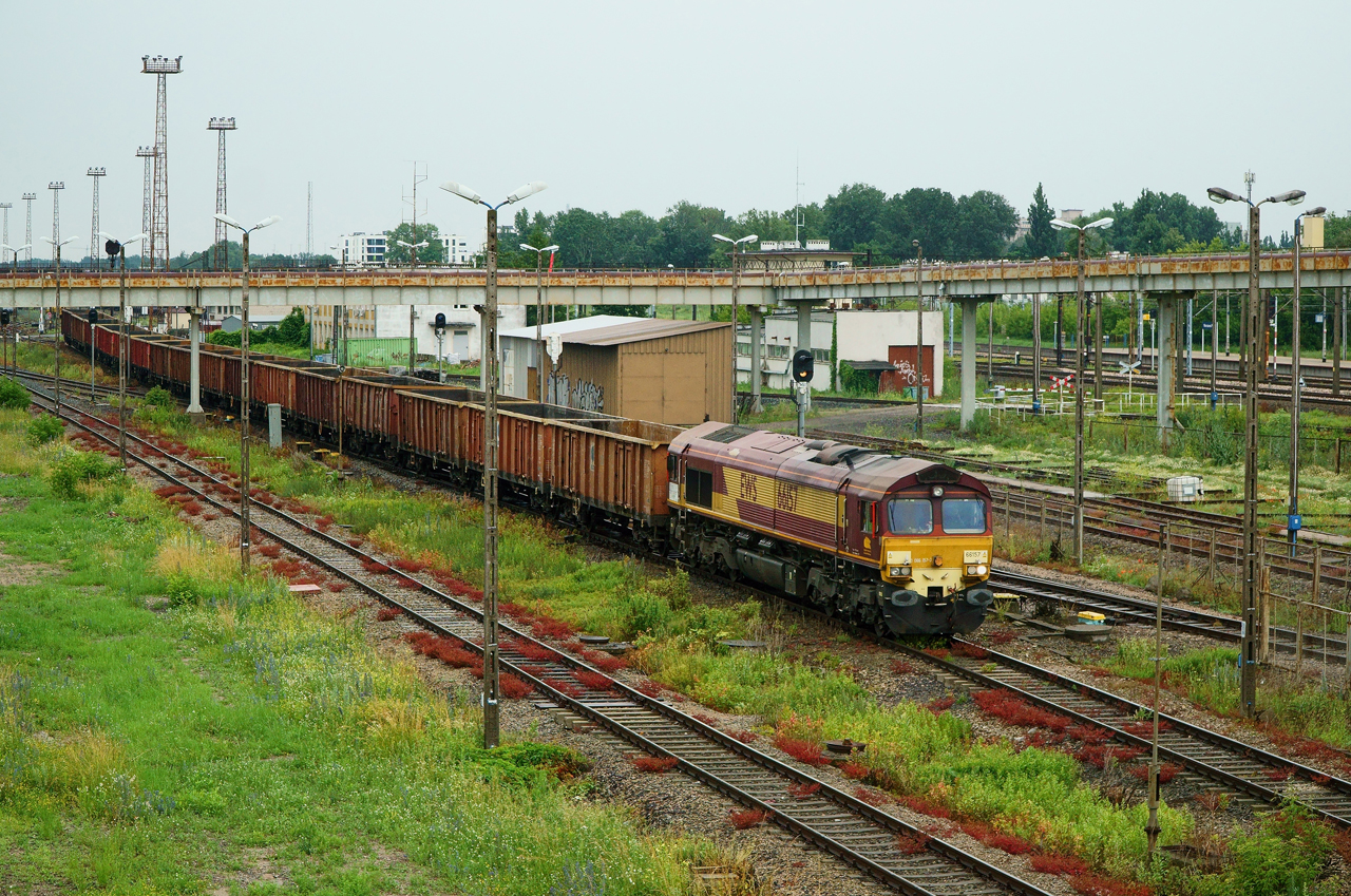 Marynistyka Suchego Lądu