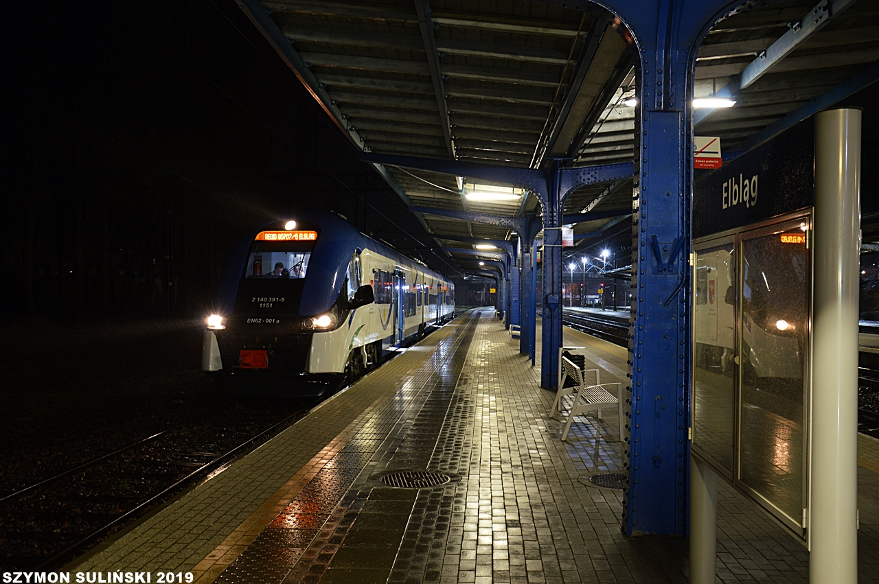Elf EN62-001 na stacji Elbląg