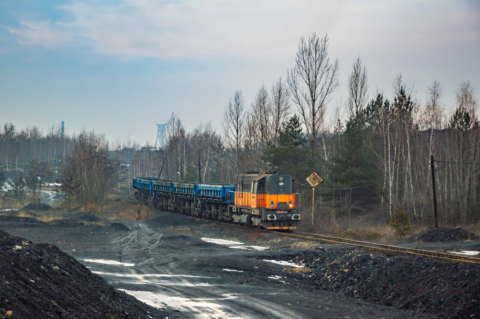 Koziołkiem po hałdzie