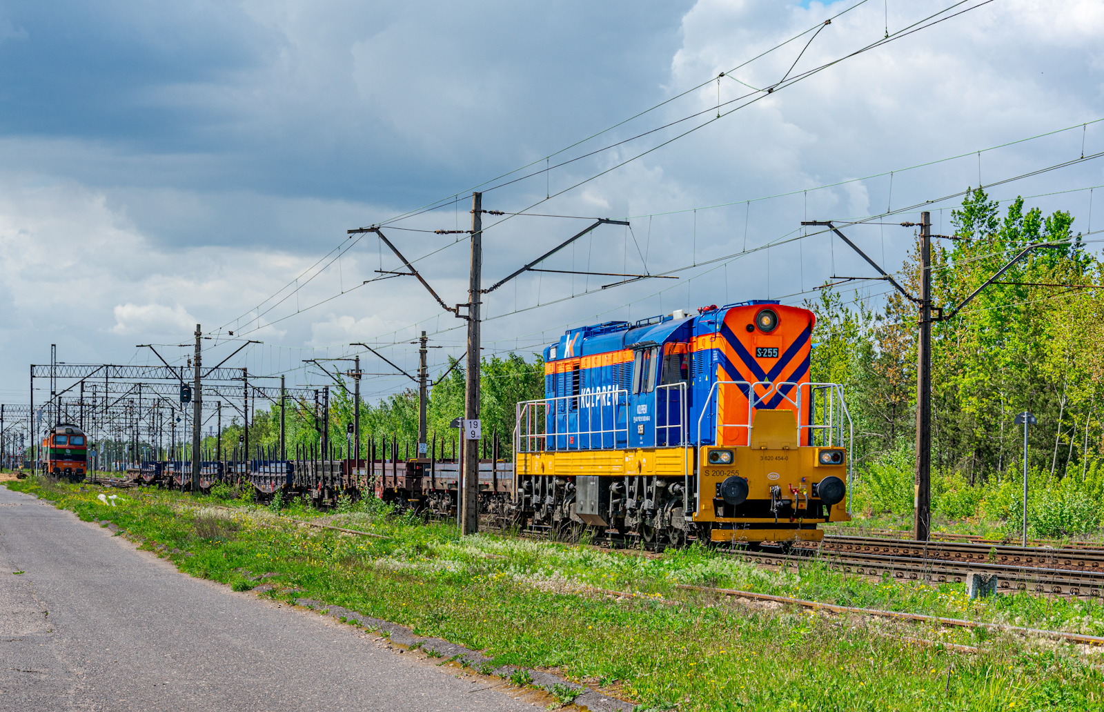 Eska na tle Gagarina