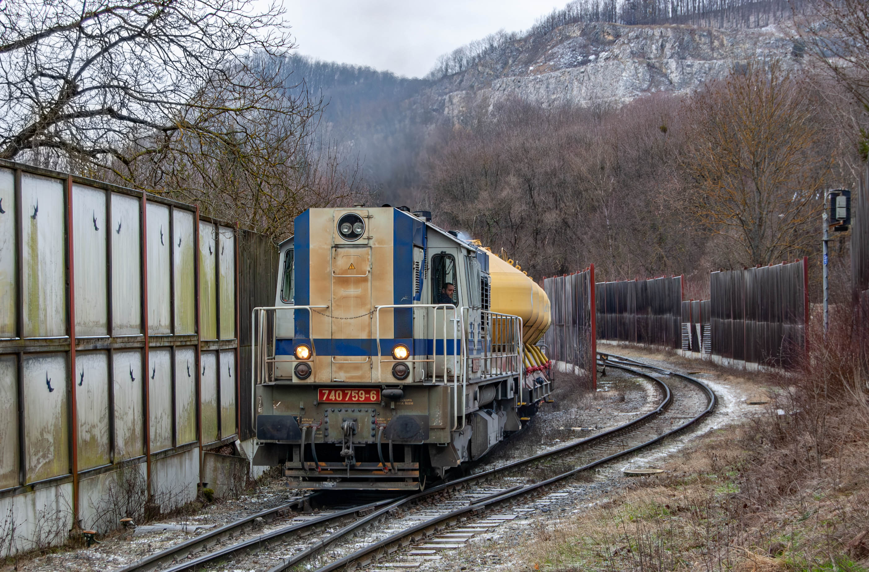 „Poranne manewry”