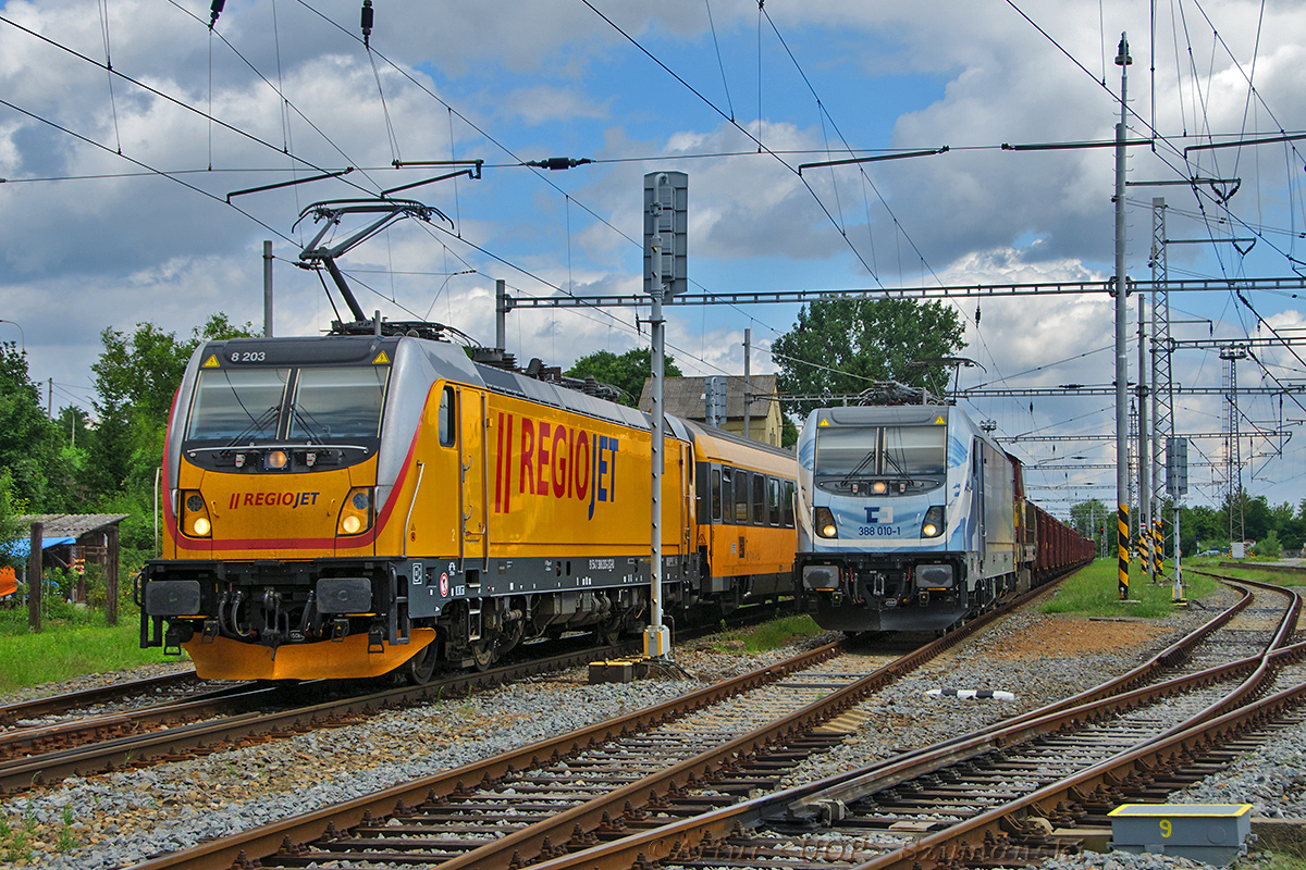 2 Traxxy 3. generacji