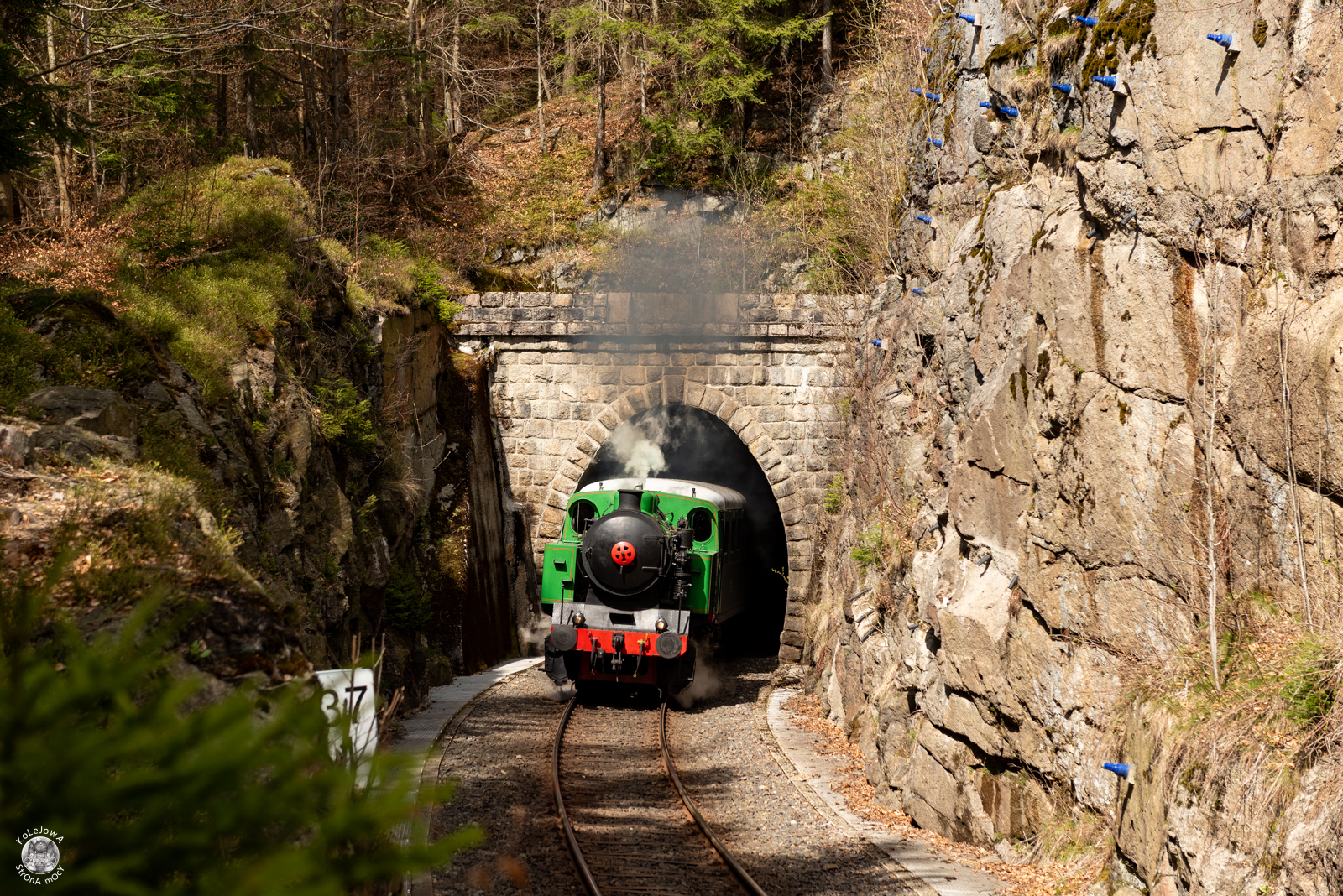 Harrachovský tunel