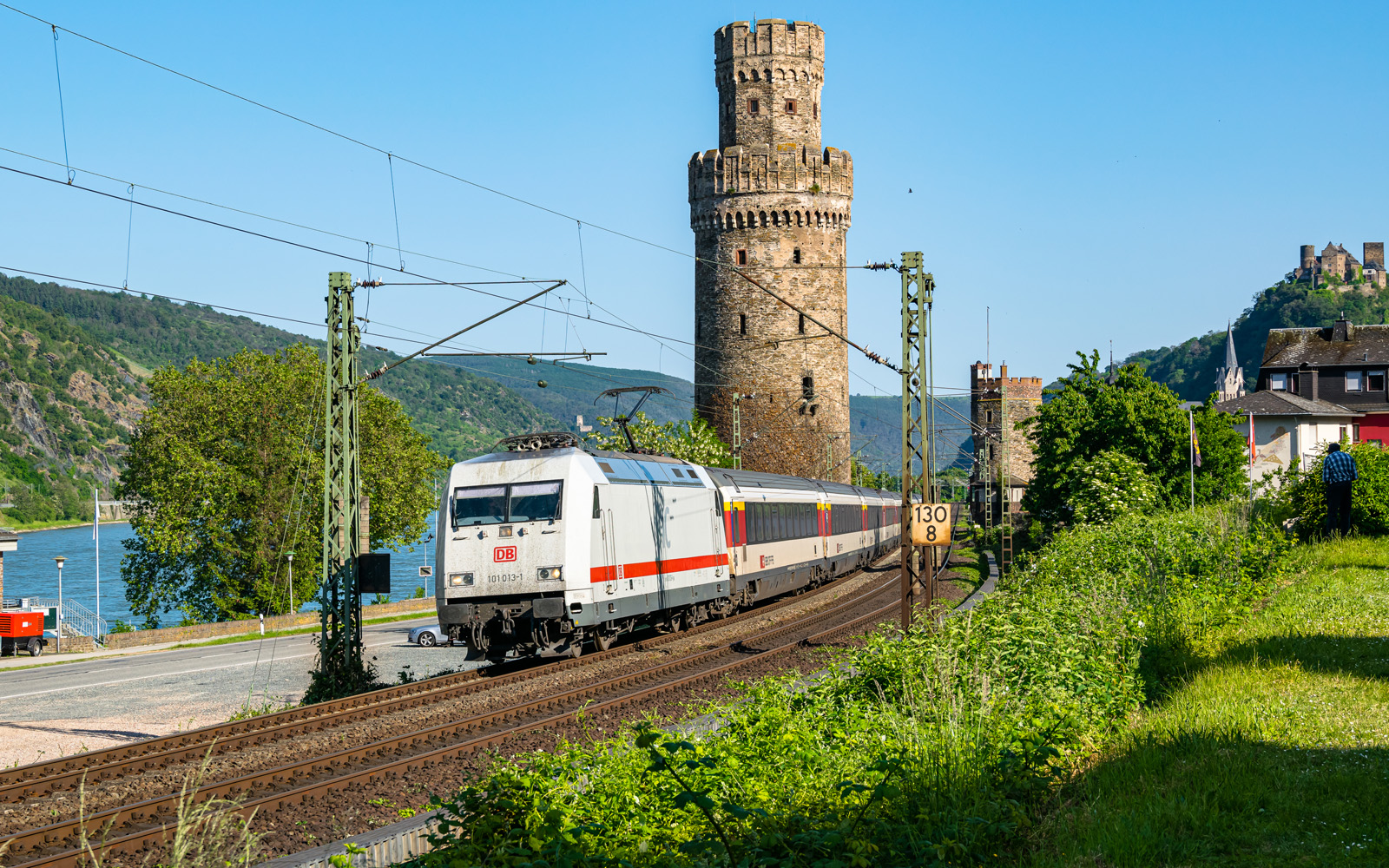 BR101 w krainie zamków