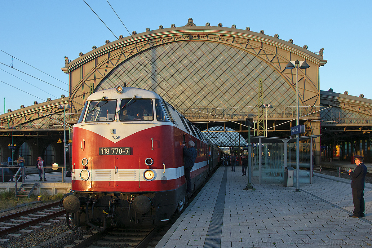 U-Boot z sonderzugiem