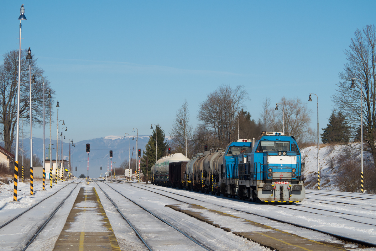 736 022-5 + 736 003-5