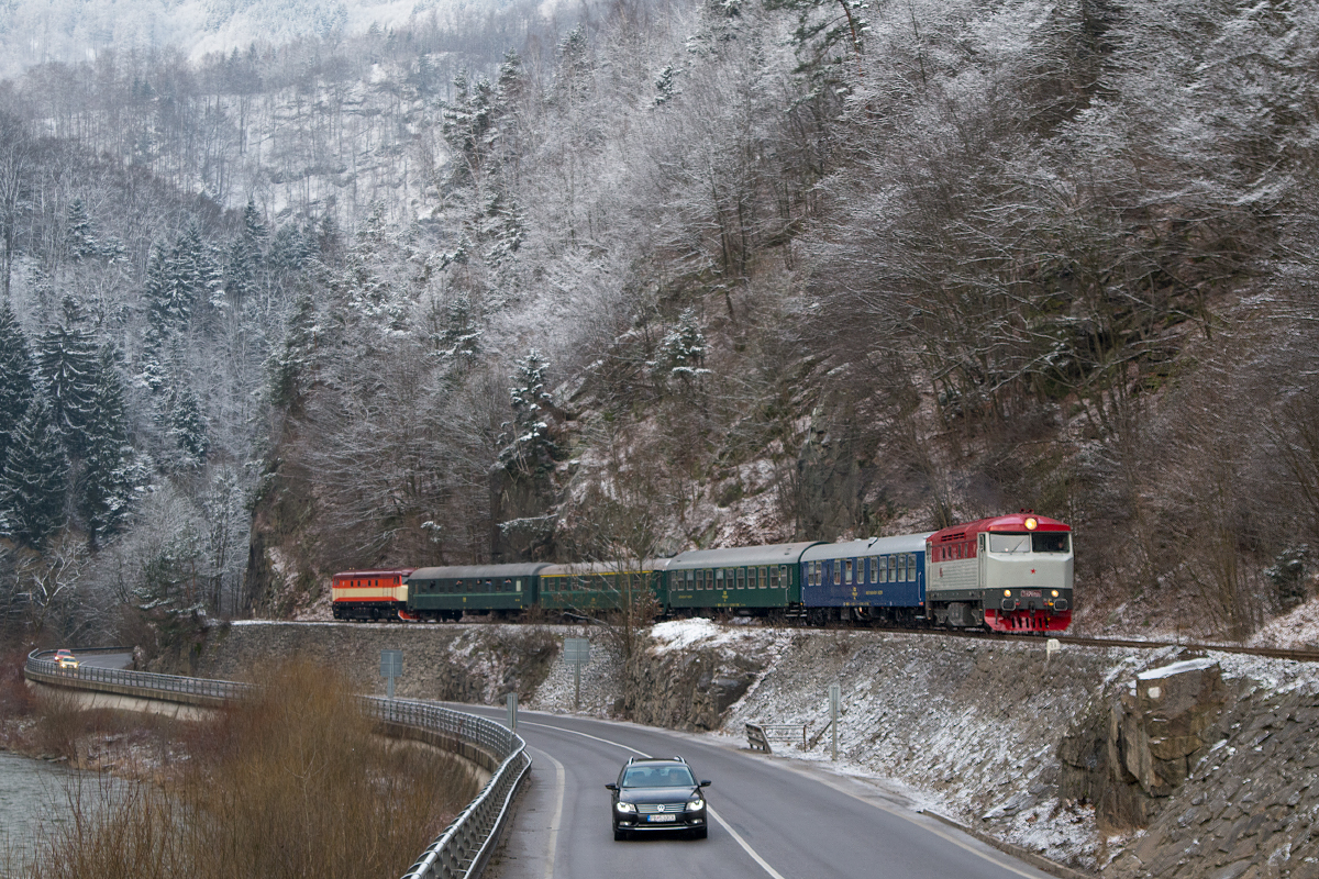 T478.2011 + 749 248-1