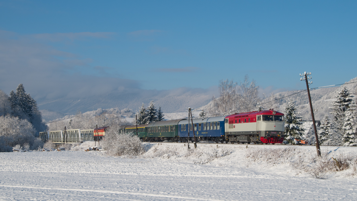 T478.2011 + 749 248-1