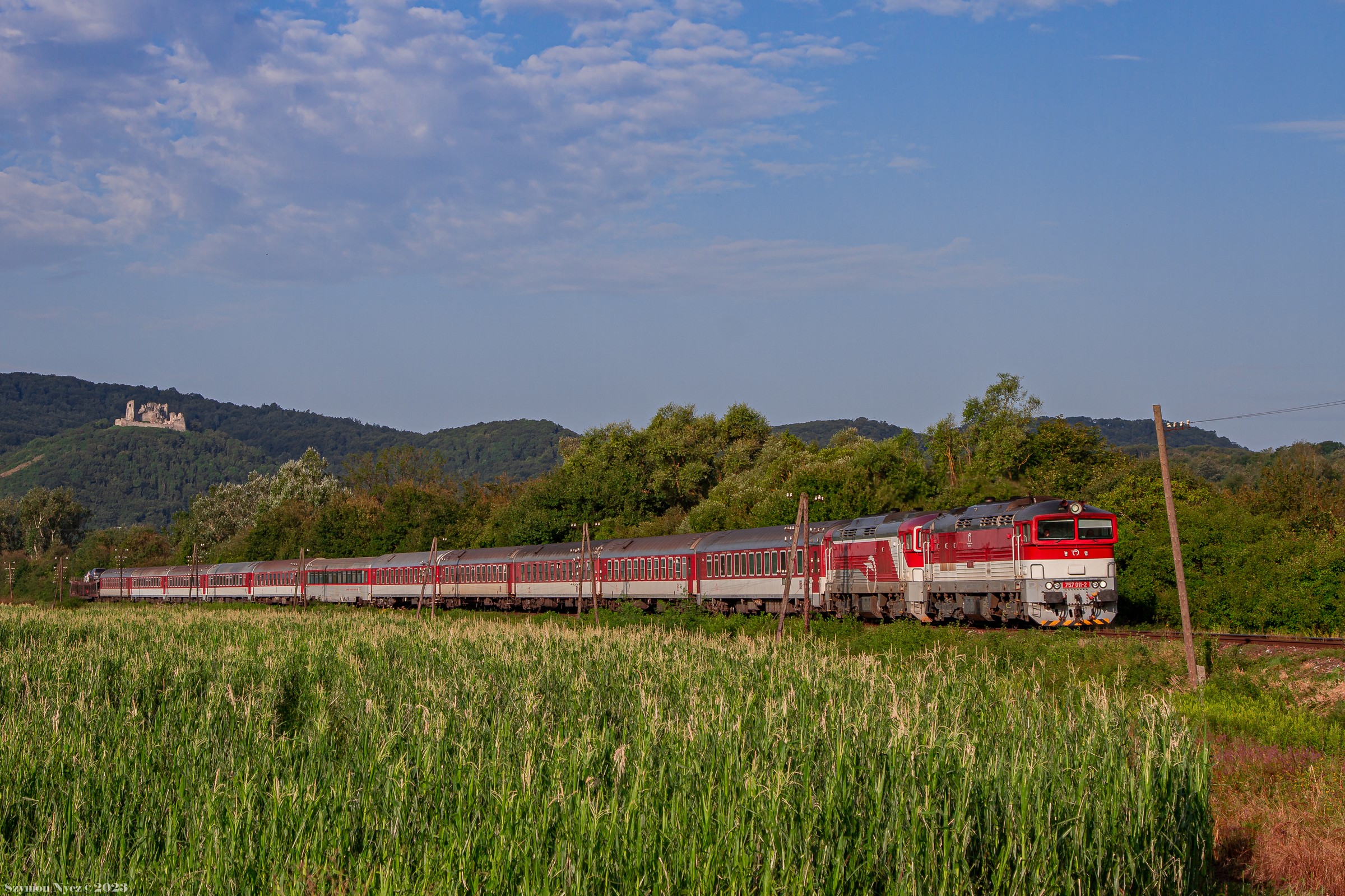 Pospieszny na 2 Nurki