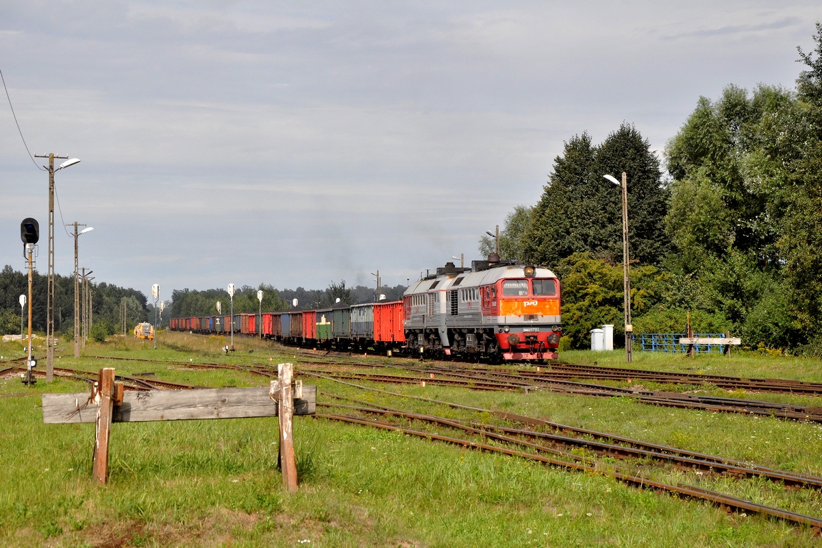 2M62-0703 na torze normalnym