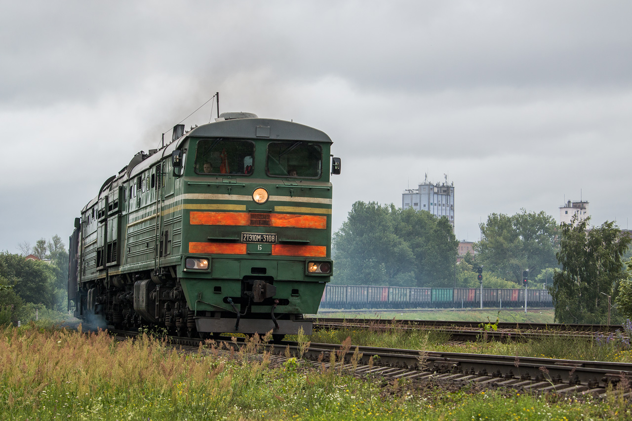 2ТЭ10М-3108