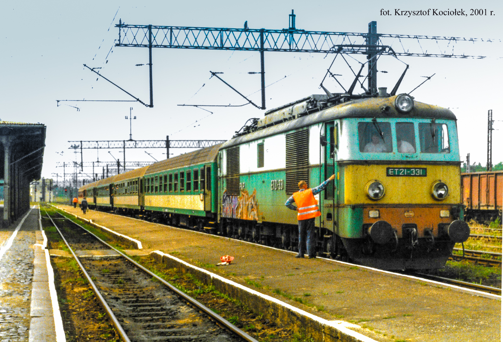 Sputnik z Wikingiem do Jeleniej