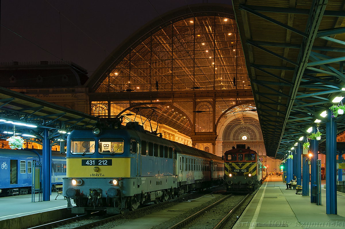 Keleti nocą