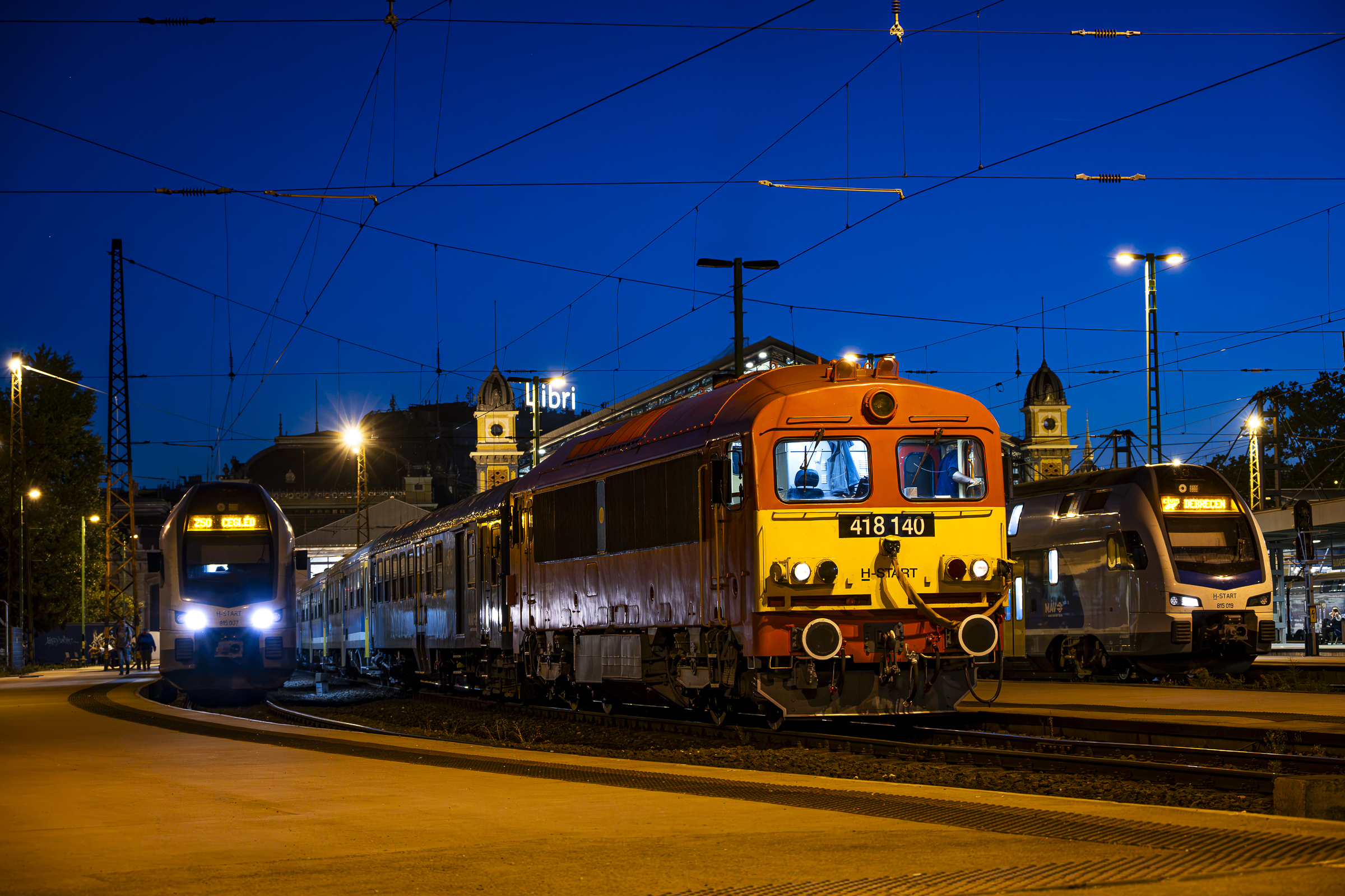 Wieczór na Nyugati