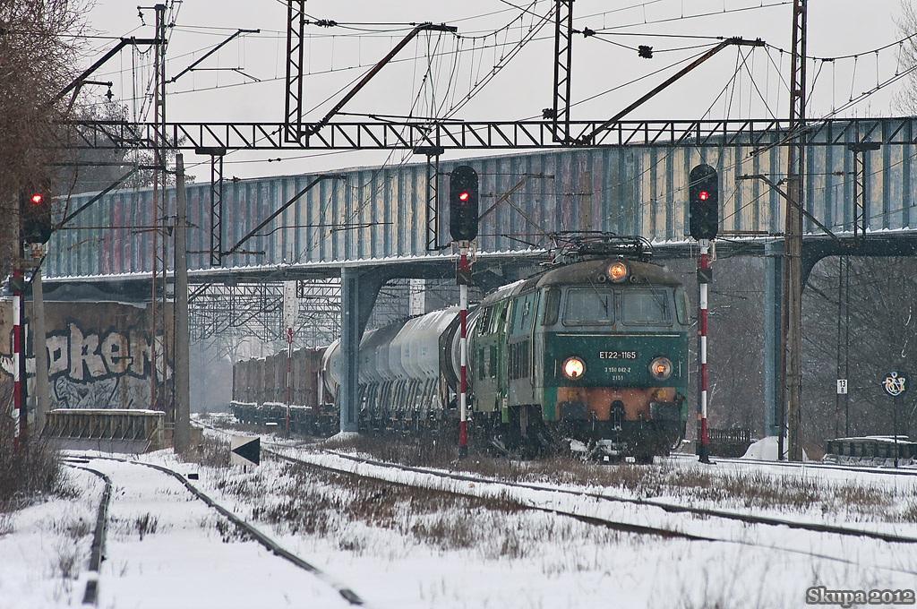 ET22-1165 + SU45-246