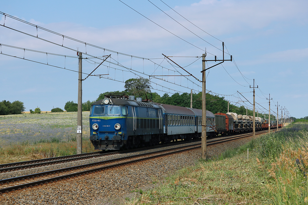 Czeski eszelon na nadodrzance