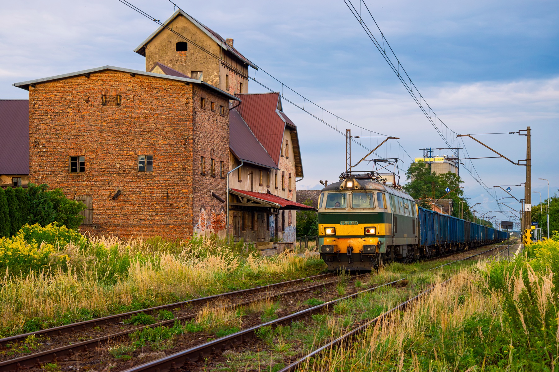 ET22-939