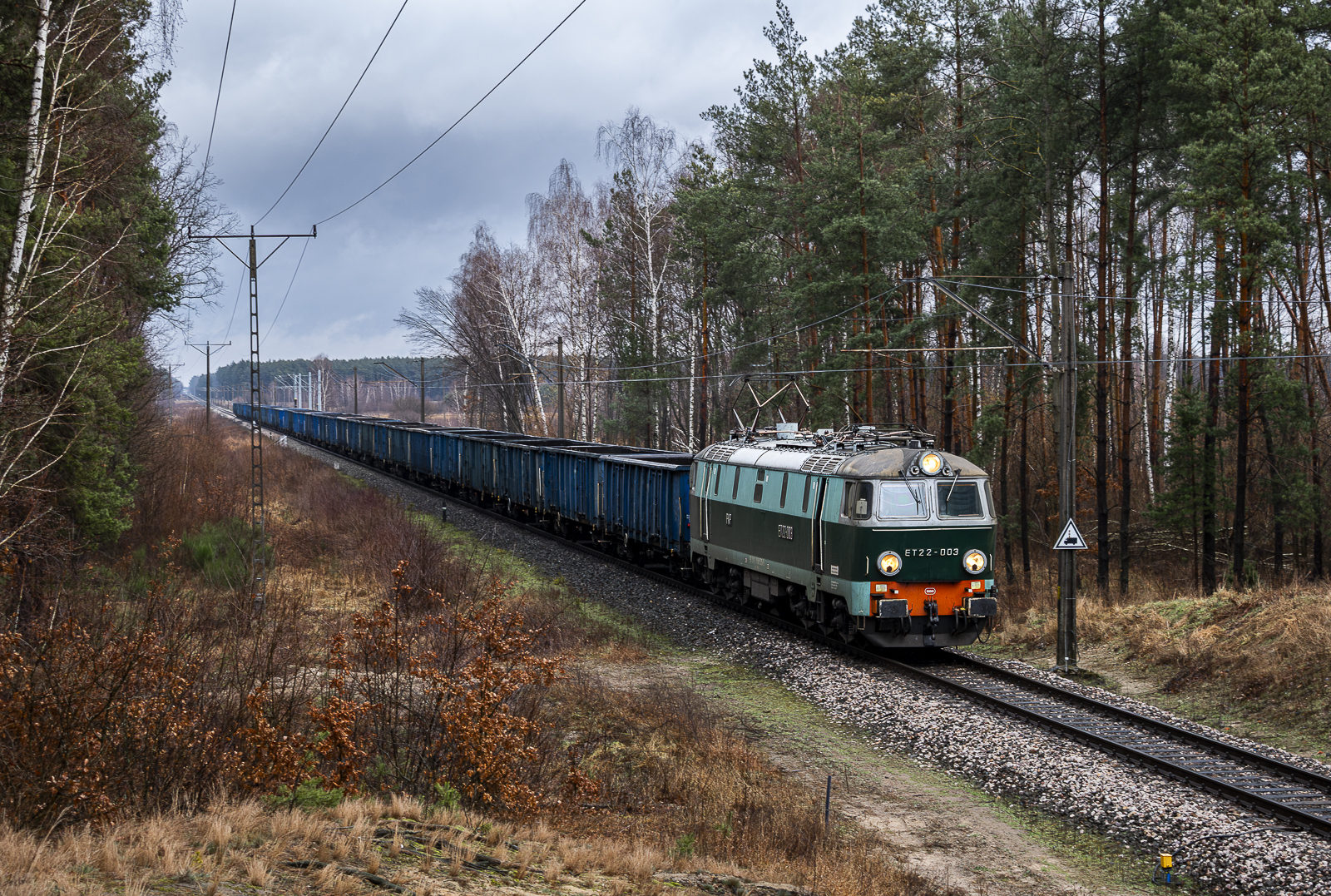 ET22-003