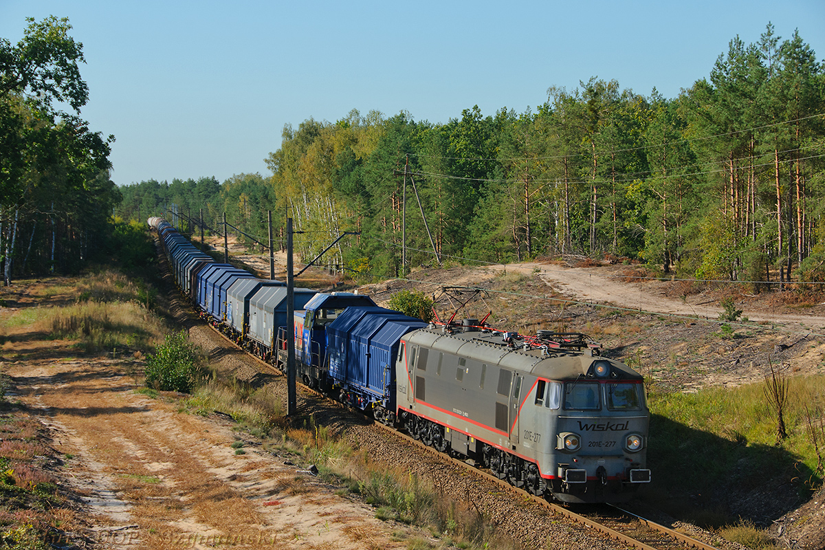 201E-277 z ładownym