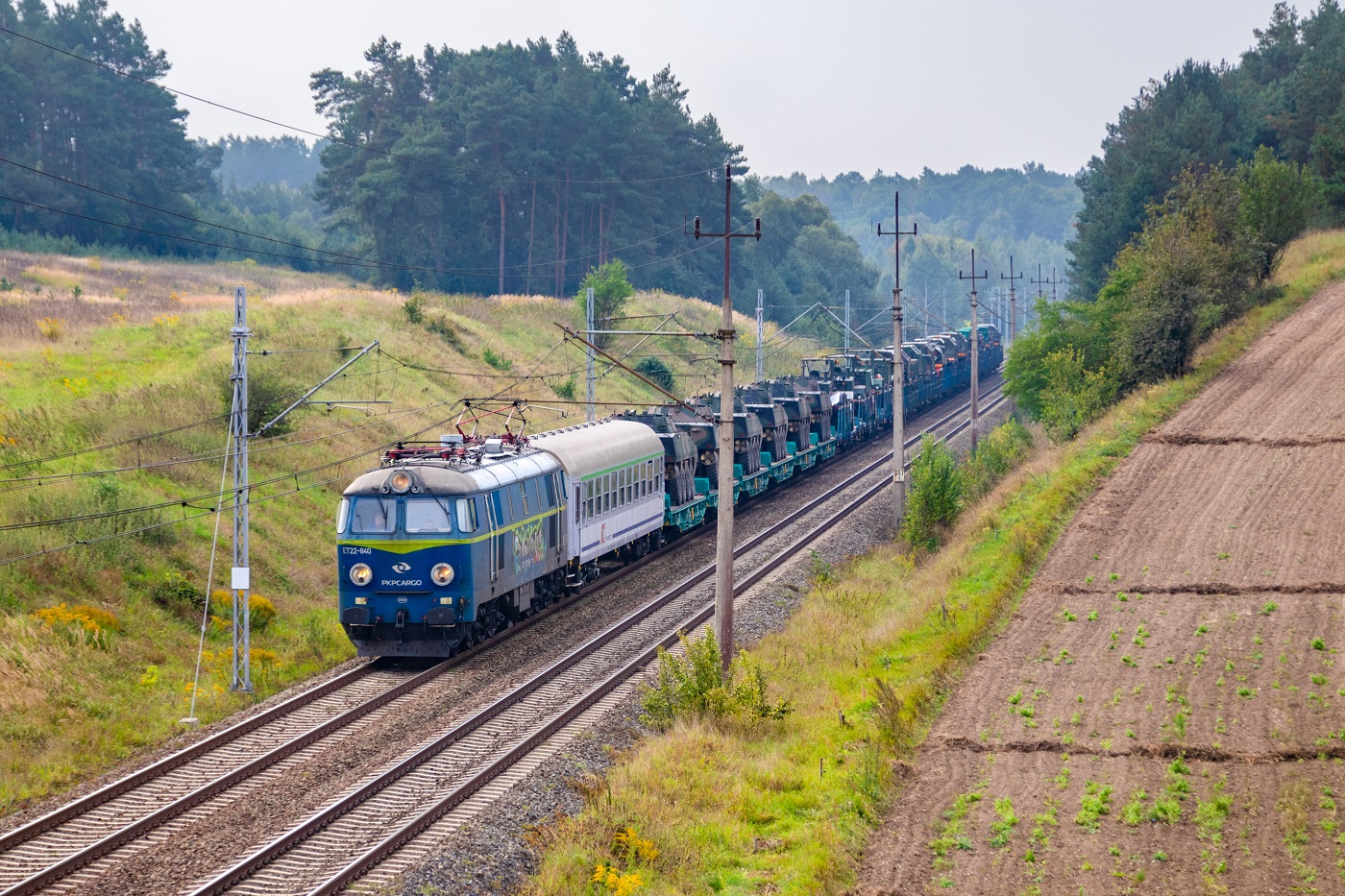 Eszelon w krainie moren