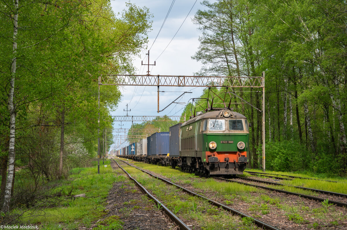 ET22-980 z AliExpress