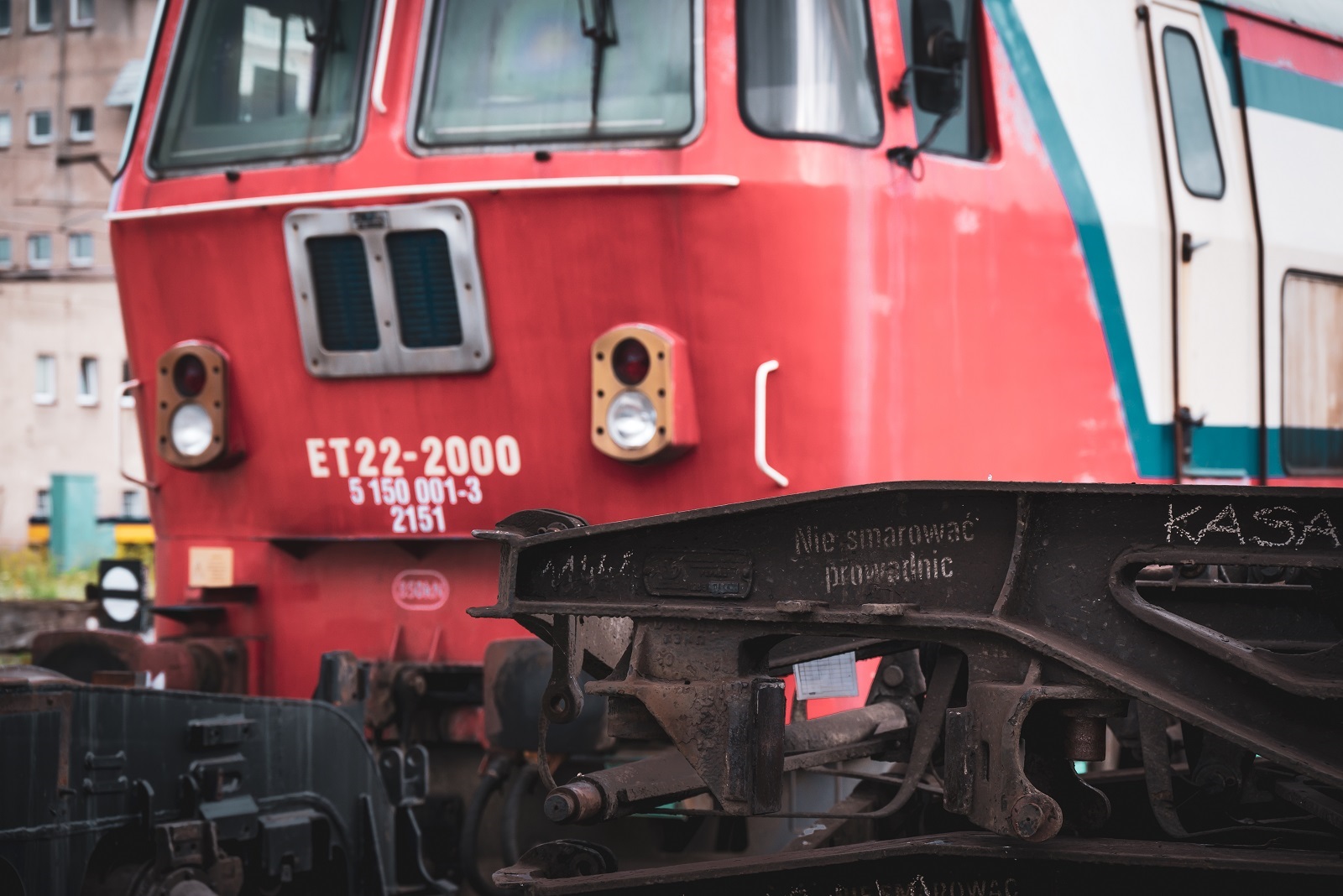 Nie smarować prowadnic!