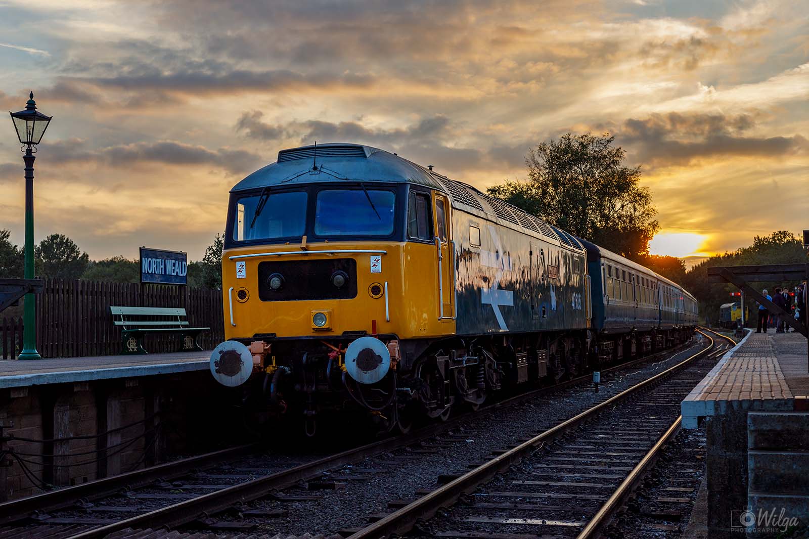 Zachód słońca w North Weald