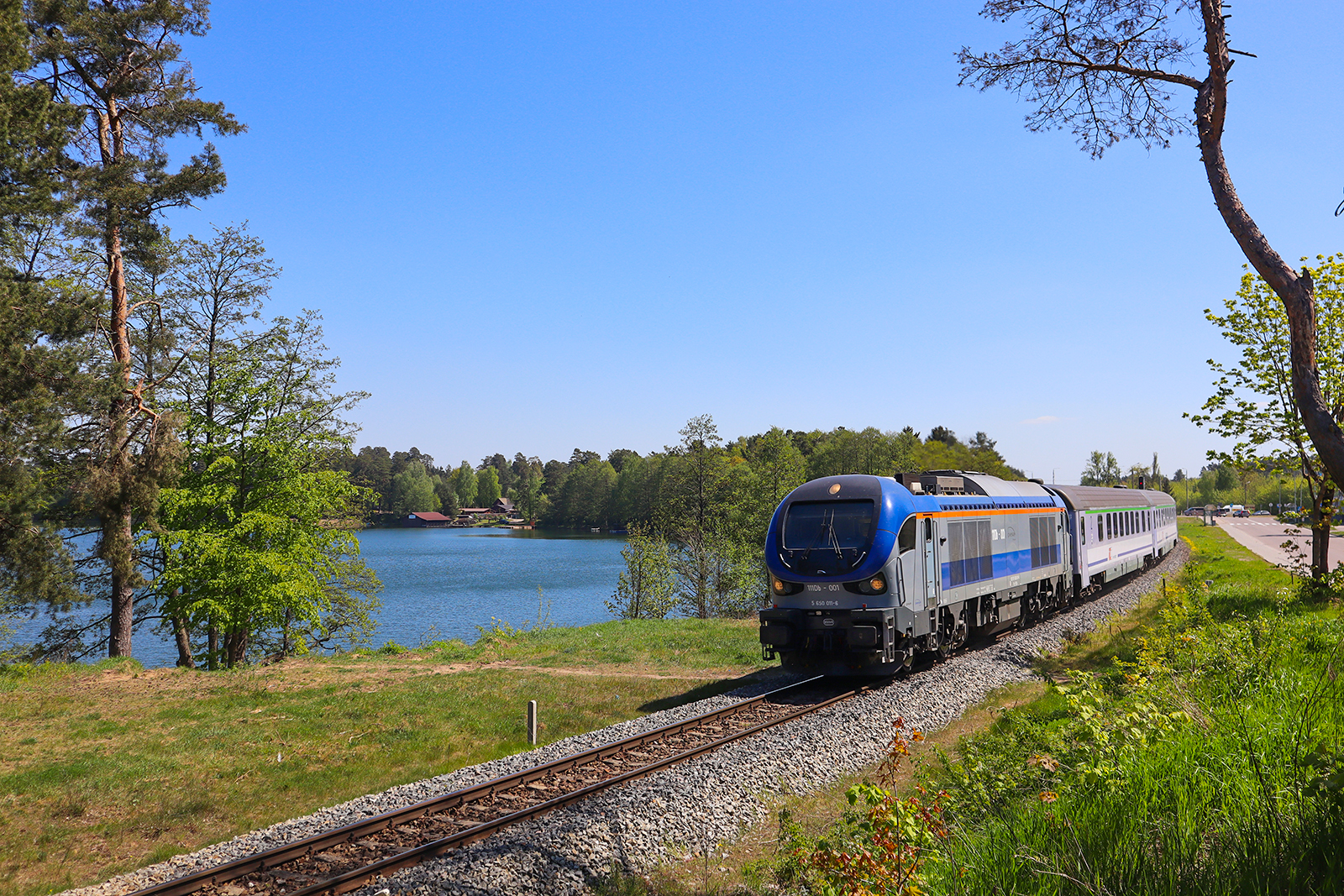 Nad jeziorem Białym